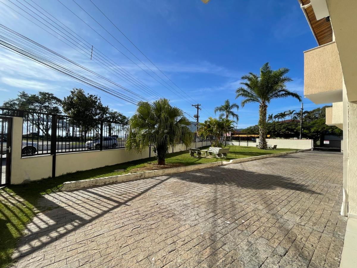 Apartamento Ubatuba, Itagua, Bem Localizado, Duas Vagas De Garagem Exterior foto